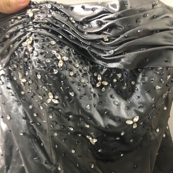Silver prom/ball gown/dress with crystal design - Picture 8 of 8